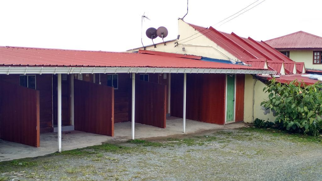 D'Villa Rina Ria Lodge, Kinabalu Park, Kundasang Bundu Tuhan Kültér fotó
